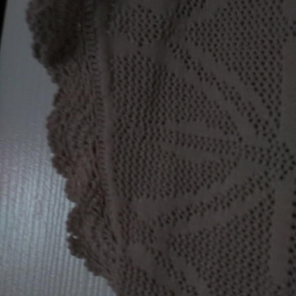 Sweater - Picture 4 of 4